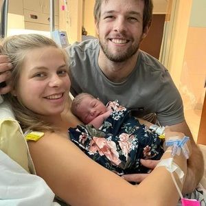 Meet your Posher, Elene